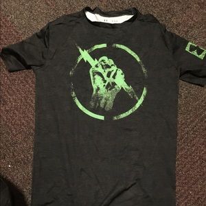 Under Armour Men's athletic shirt